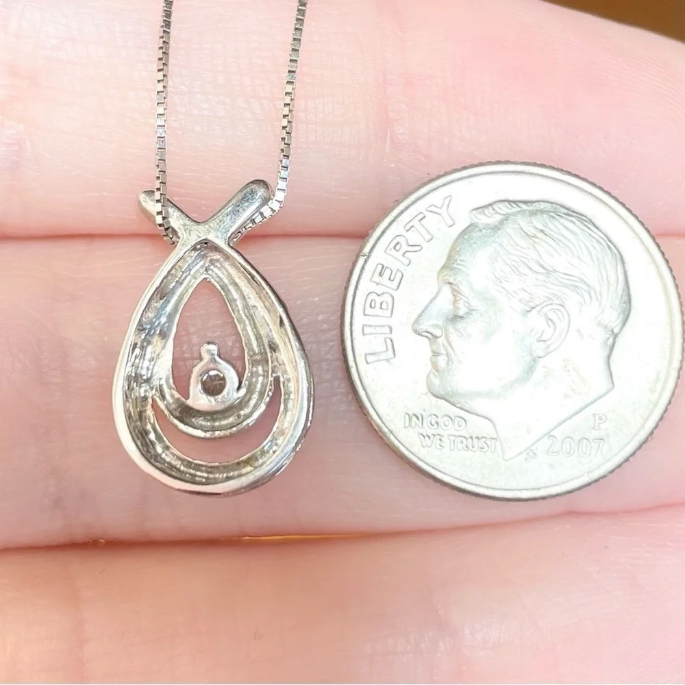 10k double loop filigree open circle .08 diamond solid white gold necklace - Picture 9 of 11